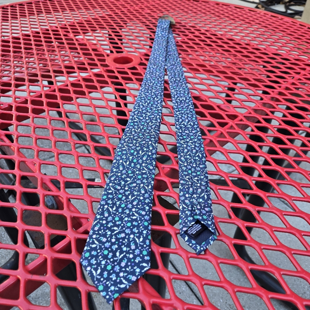 Men's floral tie by The Tie Bar